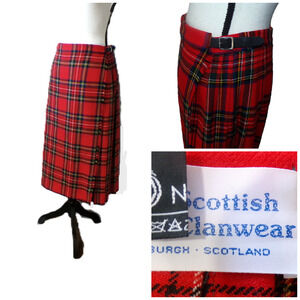 Vtg Scottish Clanwear Wool Skirt 16 Midi Red Plaid Tartan Buckles Kilt Made UK